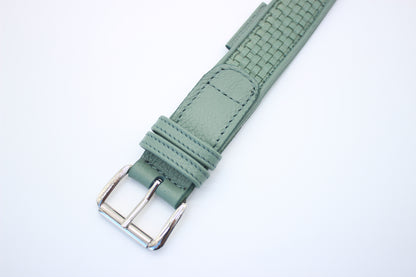FinestPaw_Halsband_Signature_pistazie_xxl_silber_schnalle