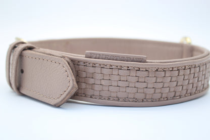 FinestPaw_Halsband_Signature_puder_xxl_gold_logo
