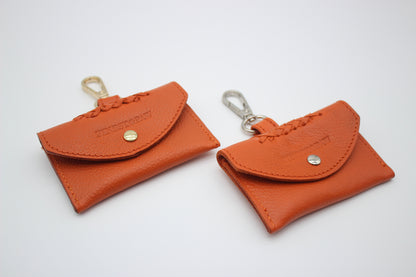 FinestPaw_Hundetuetenhalter_Flechtkunst_Slim_Papaya_all_goldsilber