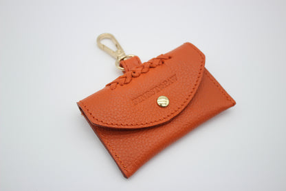 FinestPaw_Hundetuetenhalter_Flechtkunst_Slim_Papaya_gold_oben