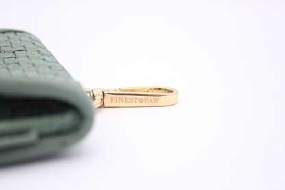 FinestPaw_Hundetuetenhalter_Signature_Slim_pistazie_all_haken