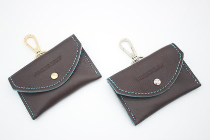 FinestPaw_Hundetuetenhalter_Soft_Slim_braun-tuerkis_all_goldsilber