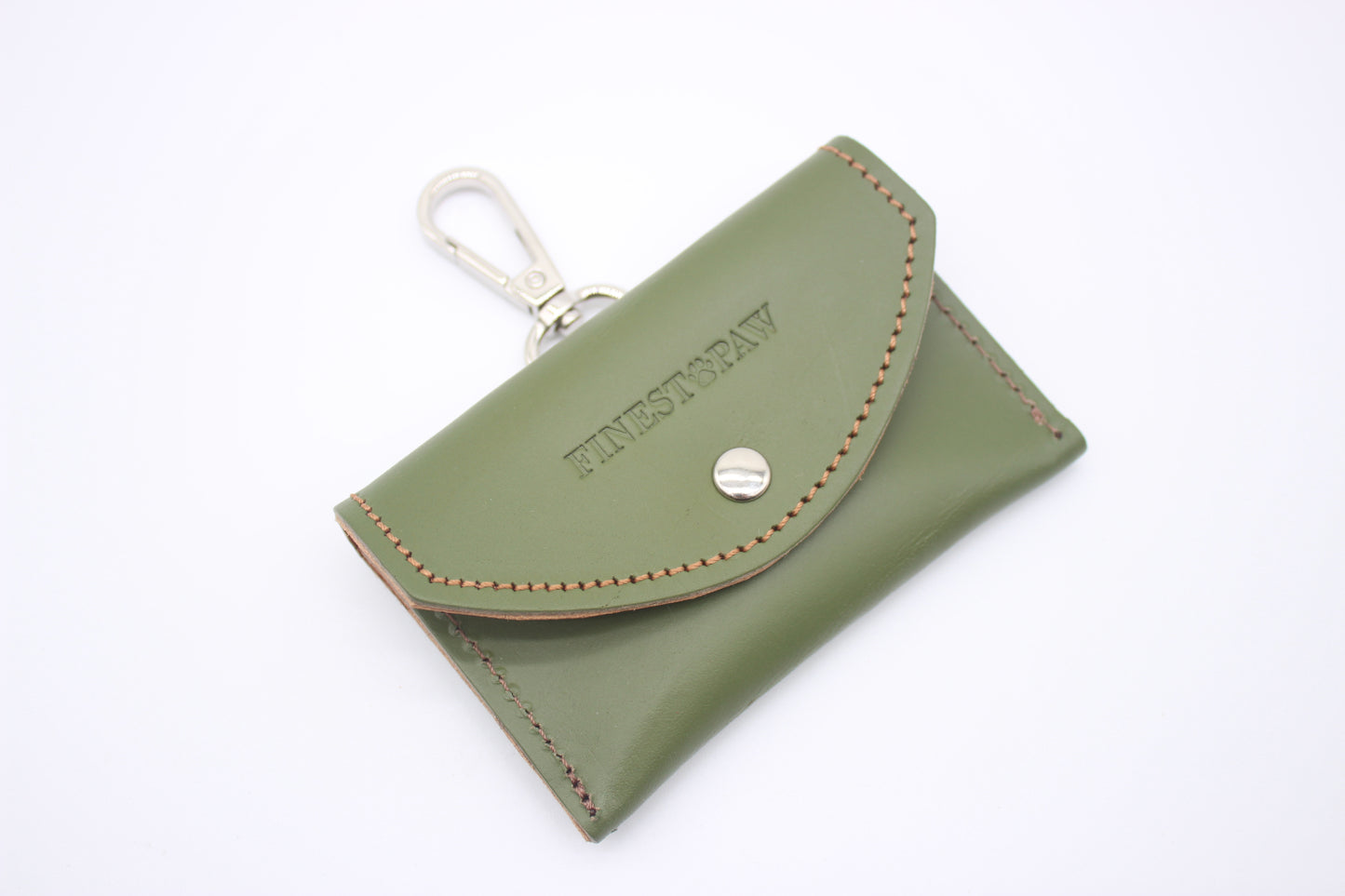 FinestPaw_Hundetuetenhalter_Soft_Slim_waldgruen-cognac_silber_oben