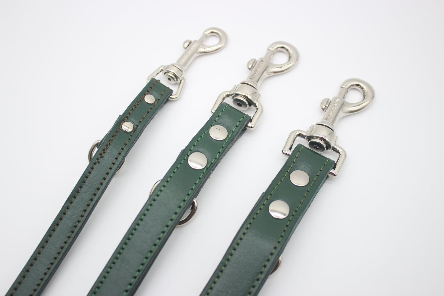 FinestPaw_Leine_Flechtkunst_Fuehrleine_fichte_all_all_silber_3karabiner