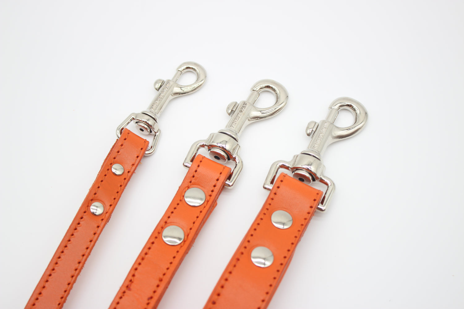 FinestPaw_Leine_Flechtkunst_Fuehrleine_papaya_all_all_silber_3karabiner