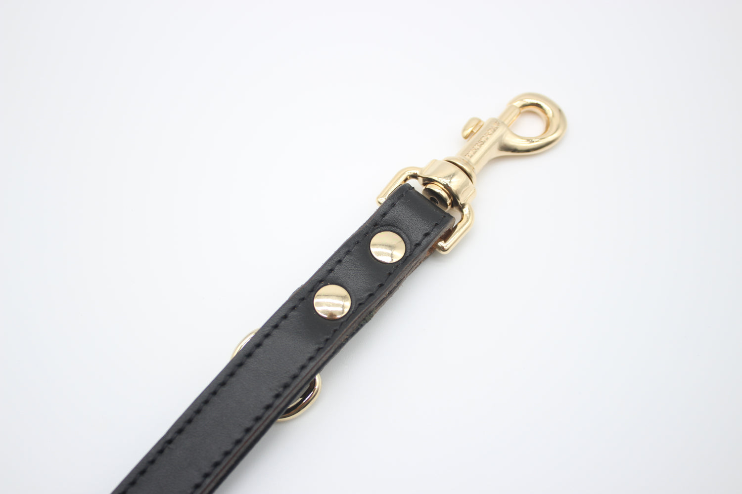FinestPaw_Leine_Klassik_Premium_Fuehrleine_schwarz_all_all_gold_karabiner